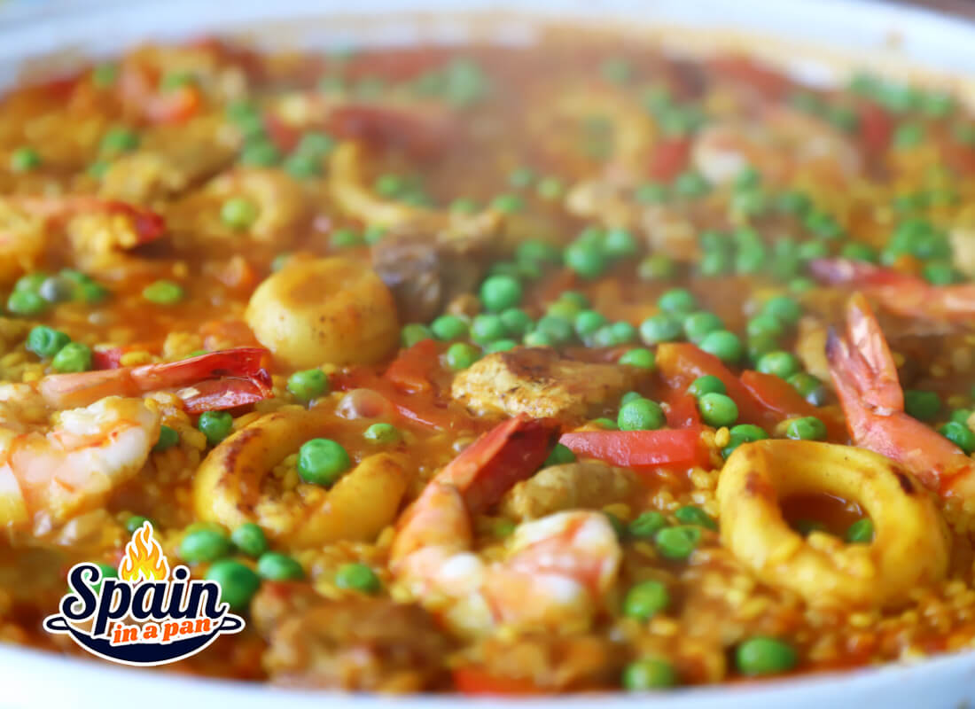 Paella mixta in a electric pan.