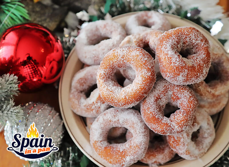 Spanish Christmas doughnuts or Rosquillas in a tray.